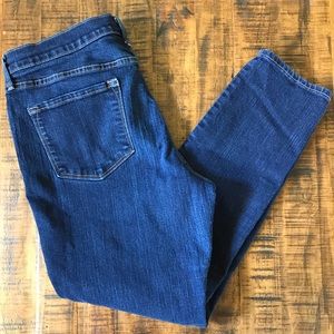Old Navy Women’s Curvy profile jeans